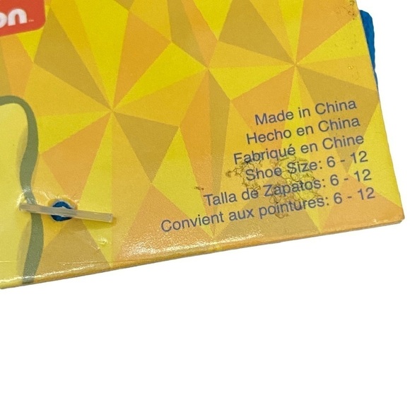 SpongeBob SquarePants Adult Crew Socks & 4 Dog Booties Rubber Grips - Picture 4 of 7